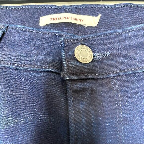 Levi's 710 Super Skinny Mid Rise Denim Jeans Dark Wash Cotton Blend Women's 32 - Picture 7 of 11
